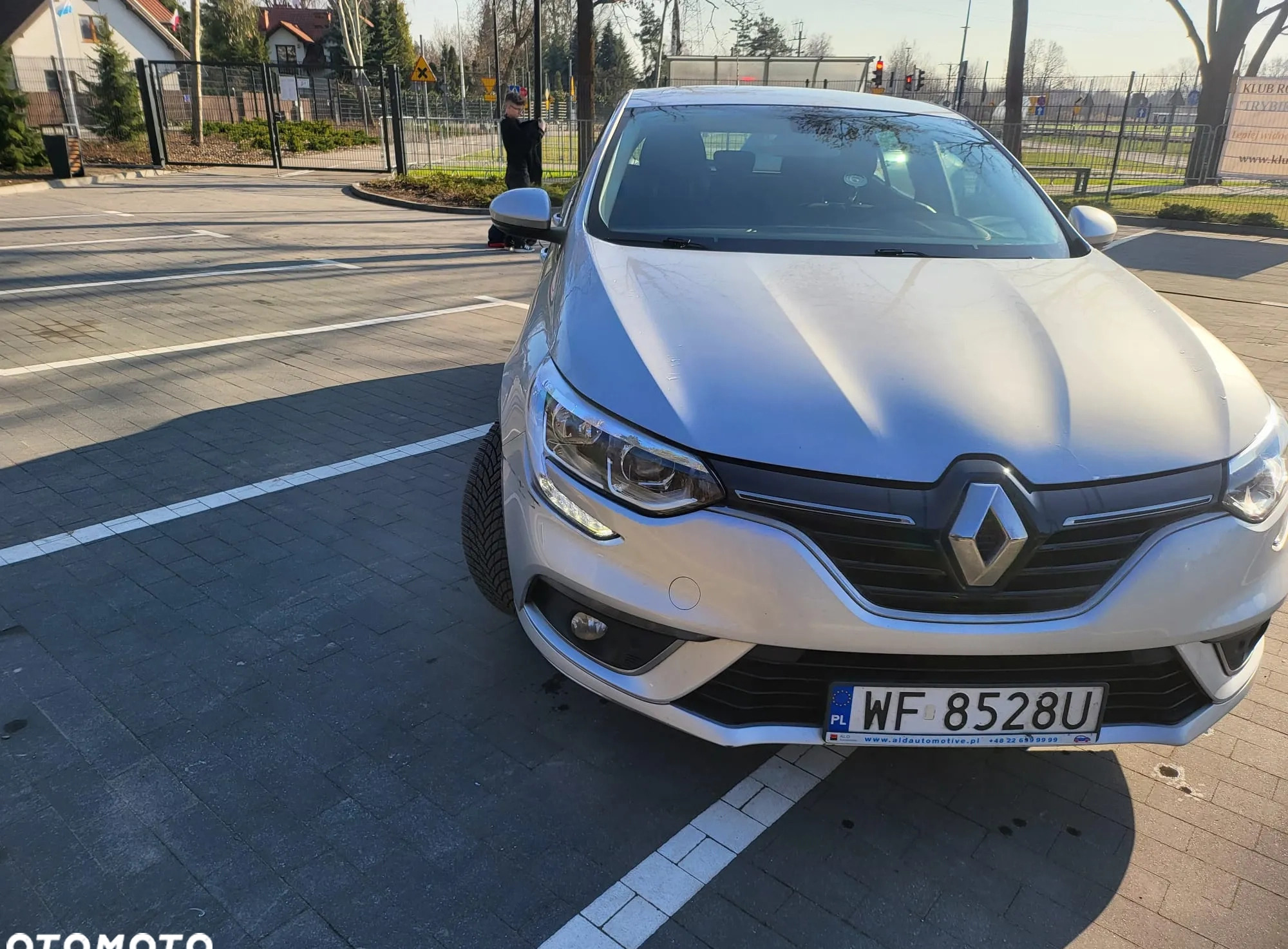 Renault Megane cena 47500 przebieg: 84376, rok produkcji 2020 z Marki małe 596